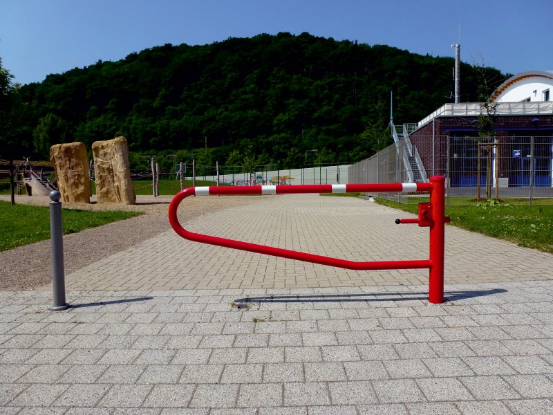 Draaipoort ROND HEAVY met driekantslot H 950 mm (bovengronds) om in te betonneren in verschillende kleuren en afmetingen