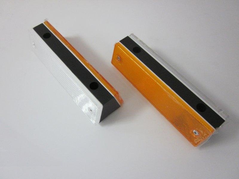 2 zijdige reflectoren oranje/wit voor separator