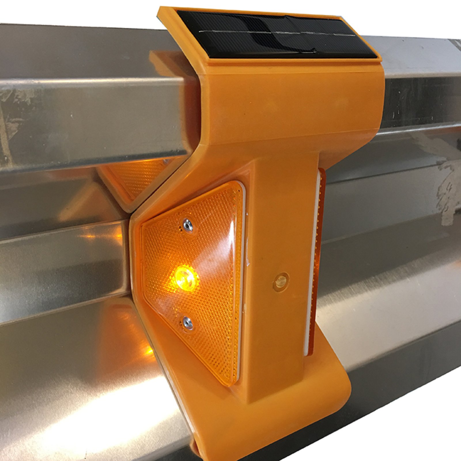 Reflector voor vangrail : Solar led oranje 2 zijden 1 LED, vast brandend