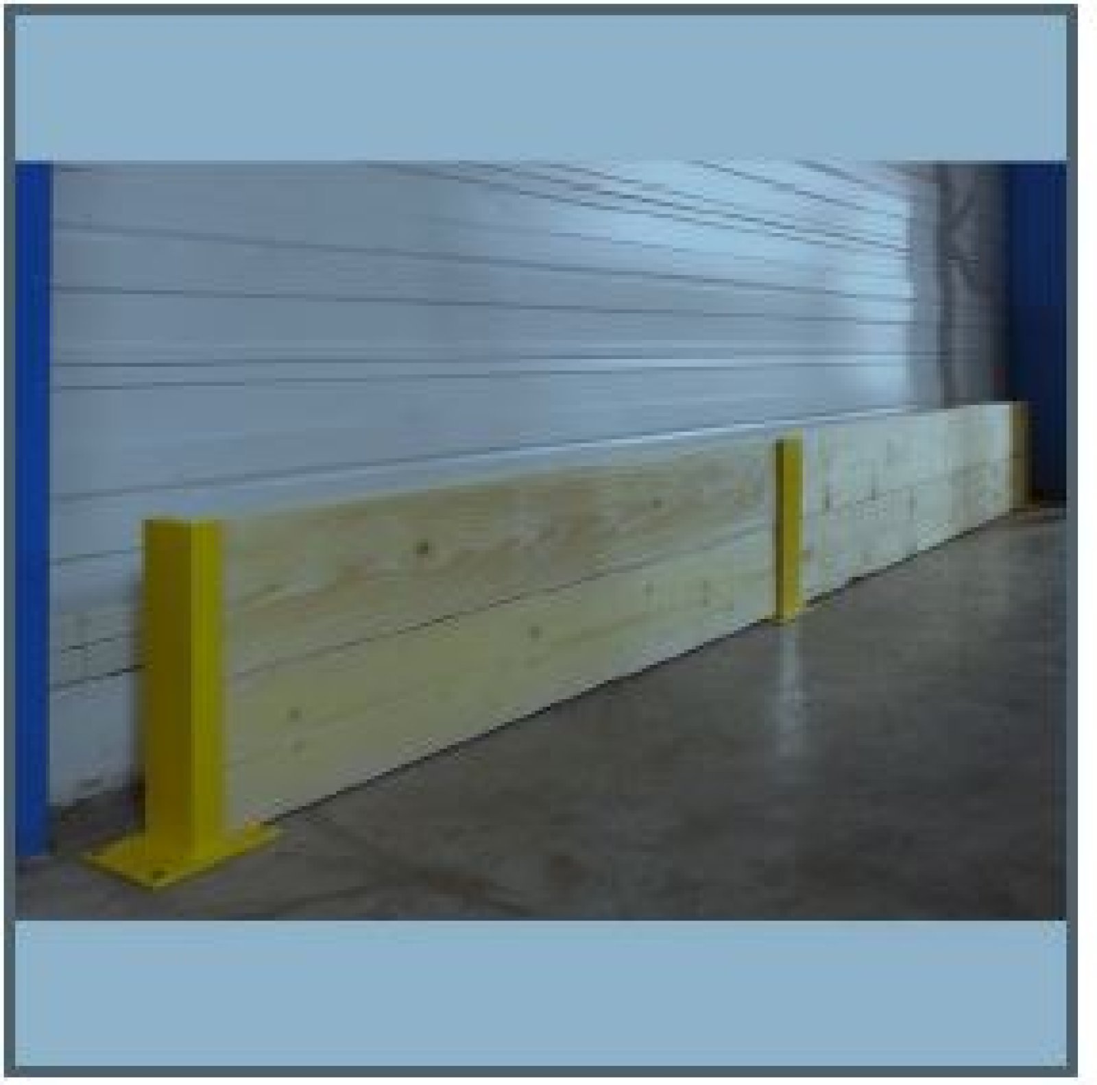 Rack protector - middle piece - Yellow - Dimensions: 150 x 200 x HT 466 mm For 2 logs(Logs excluded)