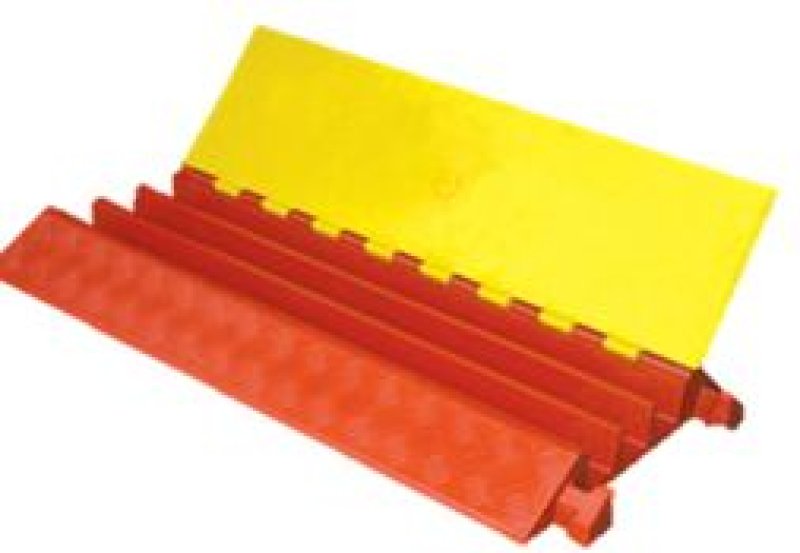 Kabeldrempel uit PU met plastic klep rood/geel 900 x 500 x 75mm (3x 65 x 65mm)