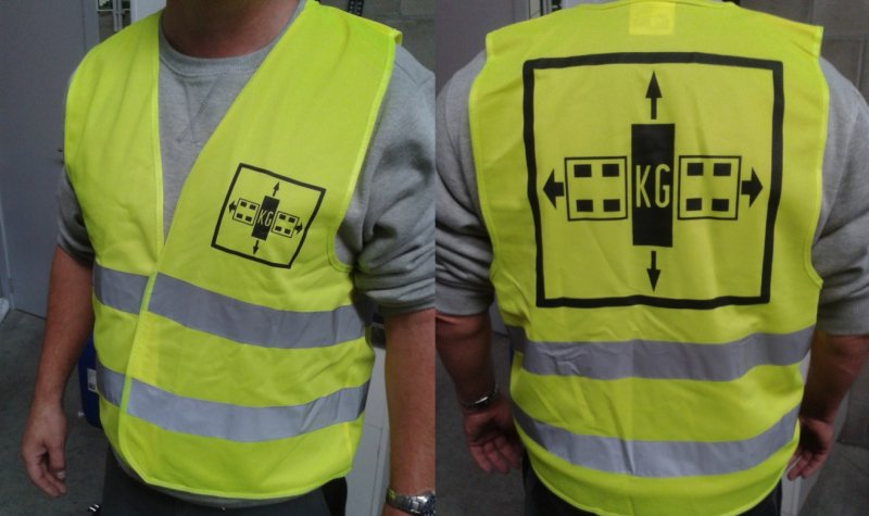 Fluo vestje geel L/XL met reflecterende strepen en logo voor uitzonderlijk vervoer