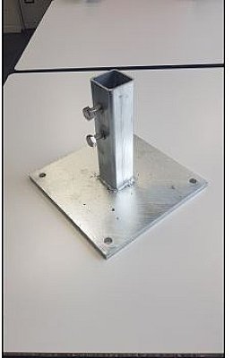 Voetplaat voor paal 40 x 40 mm - 200 x 200 mm