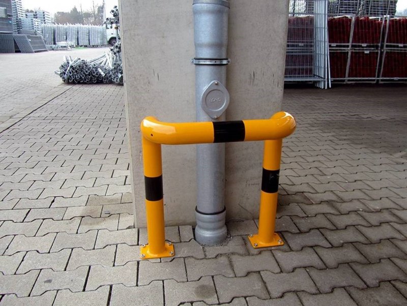 Stoot/rambeugel Ø76 mm geel/zwart - B 1000 x H 1150 mm - met voetplaat