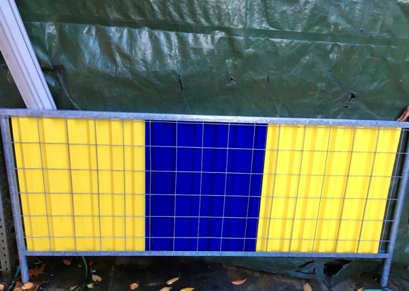 Gesloten hekwek paneel 2200 x 1060 mm geel-blauw-geel