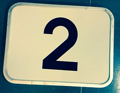 Aluminium bord T2000 400 x 300 mm met zwart cijfer