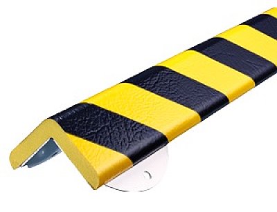 Flexibele stootband TYPE H+ in polyurethaan in verschillende kleuren met RVS muurbevestiging