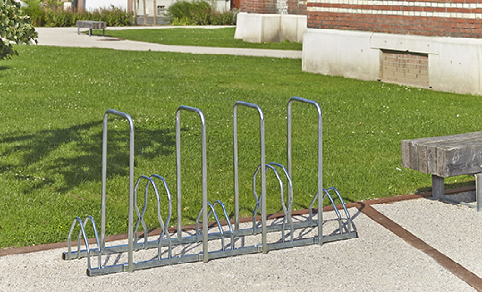 Verzinkt fietsenrek 2 niveaus voor 5 fietsen L 1600 x 390 x 490 mm zonder of met anti-diefstalbeugels (H 830 mm)