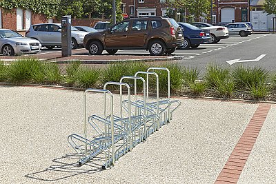 Verzinkt fietsenrek 2 niveaus face-to-face voor 6 fietsen L 1330 x 630 x 400 mm zonder of met anti-diefstalbeugels (H 830 mm)