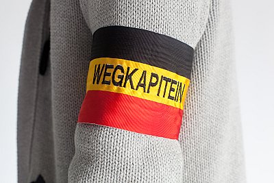Armband driekleur WEGKAPITEIN velcro